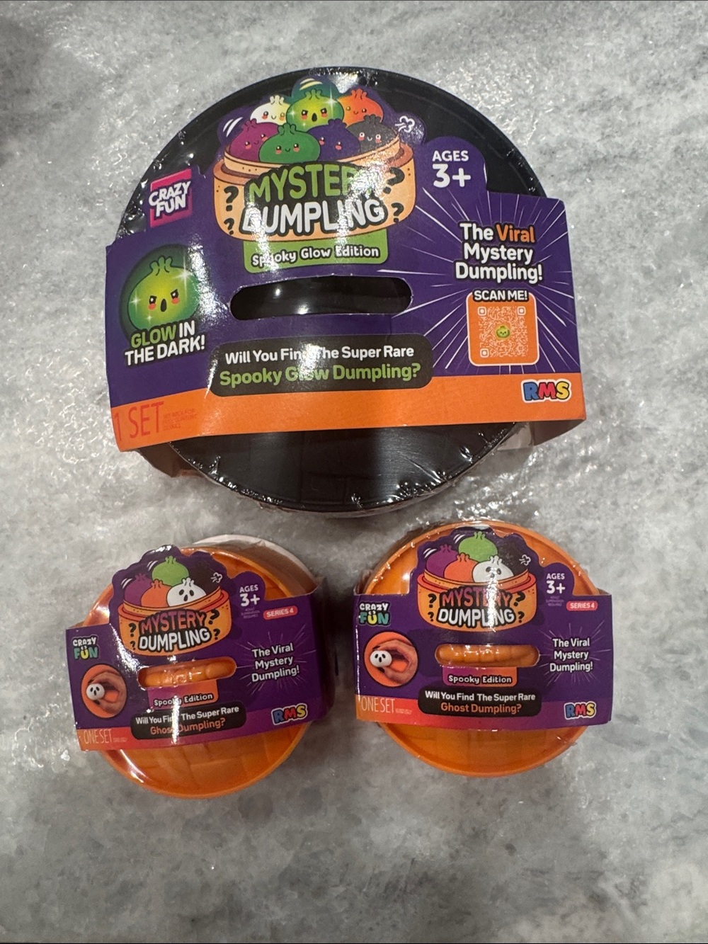 Mystery Dumpling Spooky Glow Edition Surprise Pack - Orange